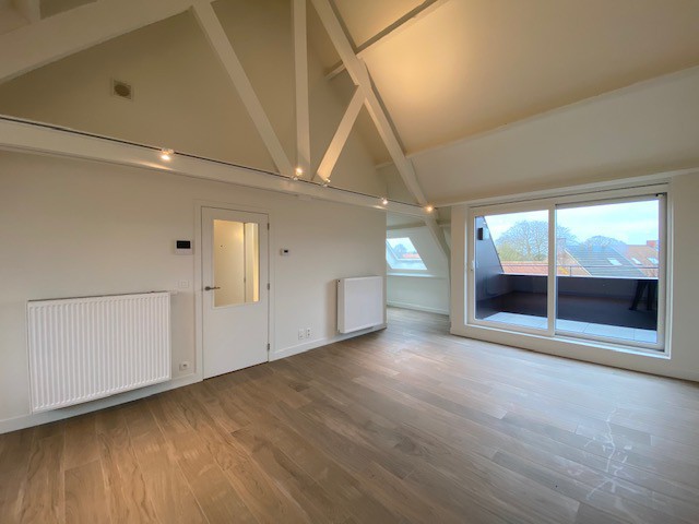 Residentieel en stijlvol dakappartement nabij Oudenaarde